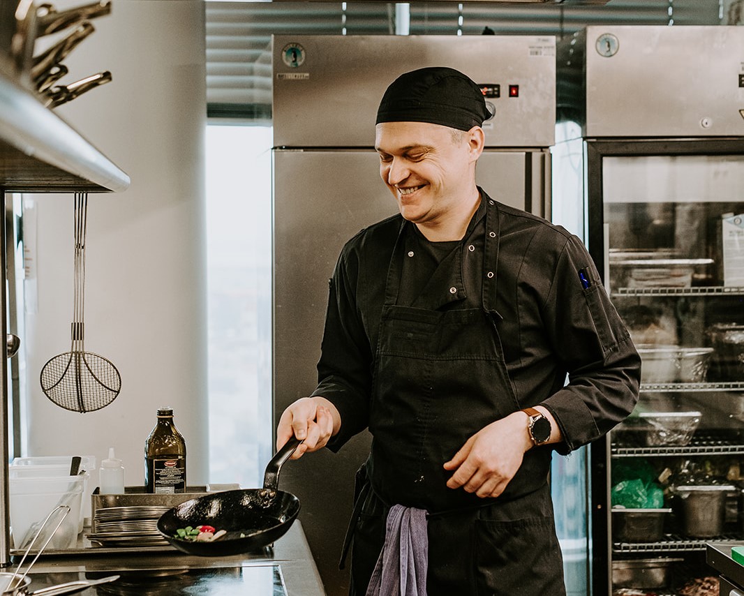 Peakokk (Chef de Cuisine Banqueting & Breakfast)
